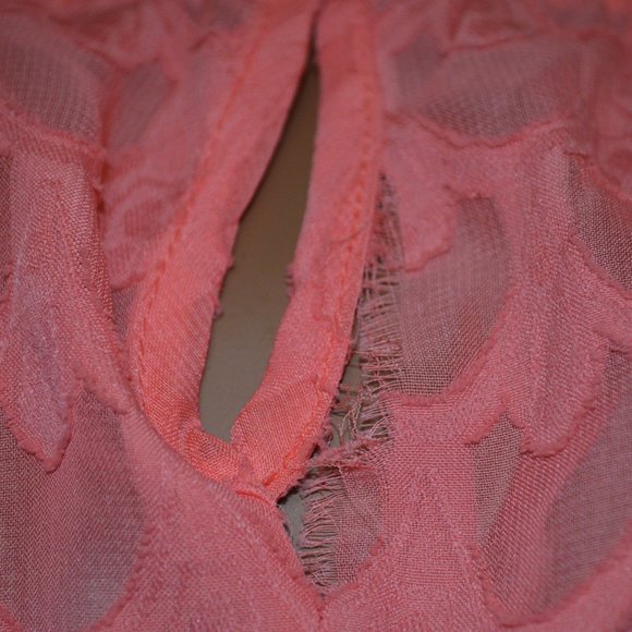 Sheer junior's blouse - Picture 5 of 8